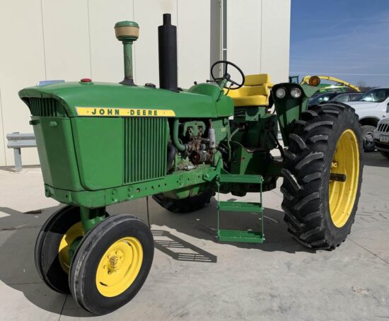 1967 John Deere 3020 Tractor  For Sale - Image 2