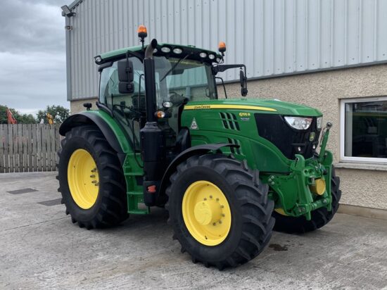 2017 John Deere 6155R