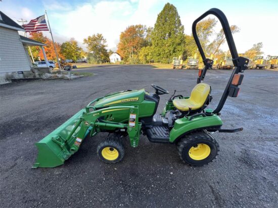 john deere 1023e for sale