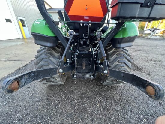 2018 John Deere 1023E Tractor For Sale - Image 4