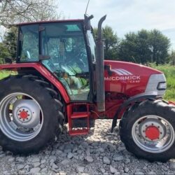 2002 MCCORMICK CX90