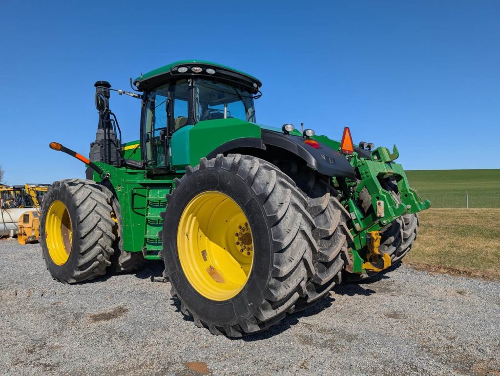 2015 John Deere 9420R Tractor