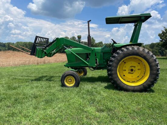 1967 John Deere 3020 Tractor  For Sale - Image 2