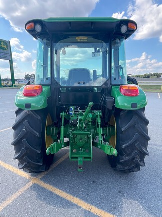 john deere 5075e