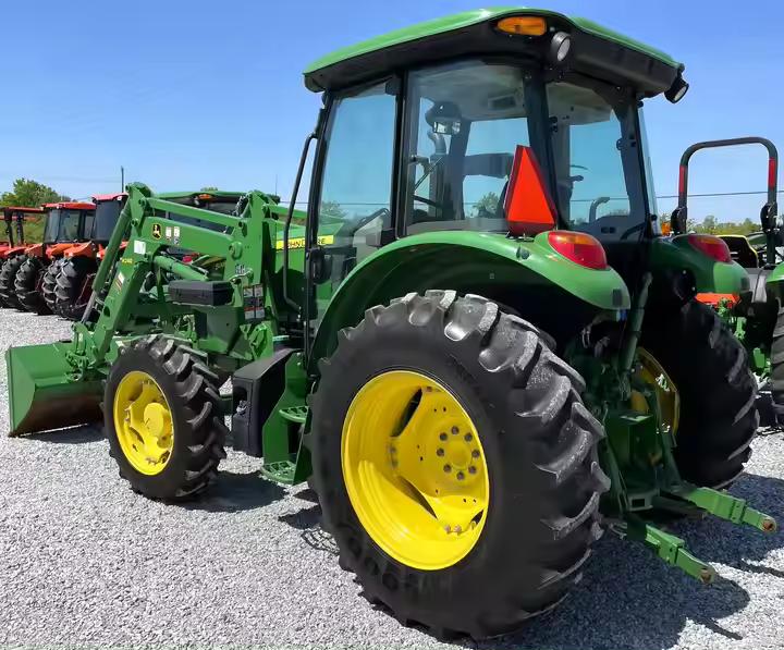 john deere 5085e